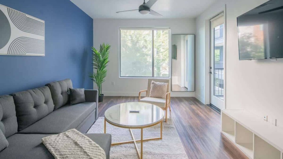 Tempe Apartment | Modern 1BR | Sleek, Bright, w/Parking & Desk