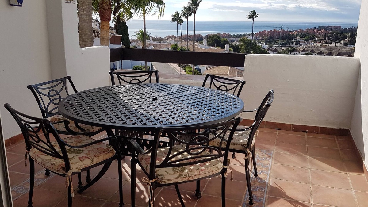 Castillo de Sabinillas Apartment | Modern 2 Bed ,2 bathroom refurbished apartment , outstanding sea and golf views