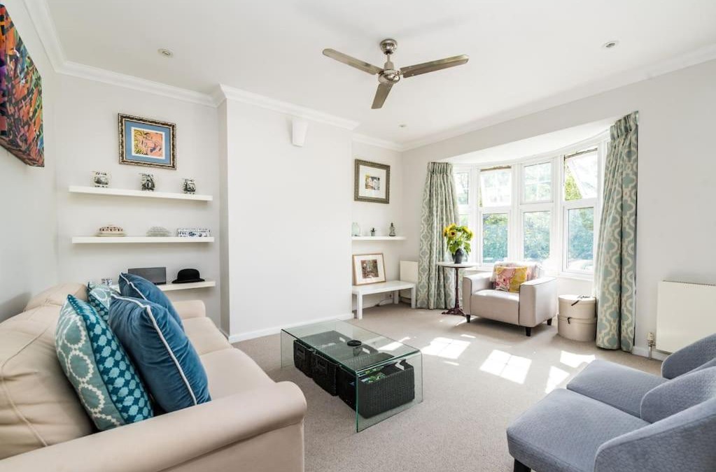 Brixton Apartment | Modern 2-Bed Flat Near Tube in Vibrant Brixton