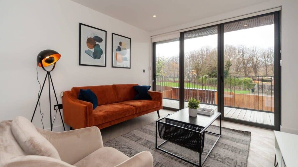 Wimbledon Park Apartment | Modern 2 Bedroom Apartment in Wimbledon