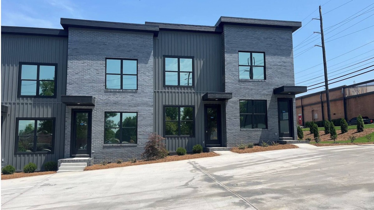 Dalton Condo | Modern 2 Bedroom Condo steps away from Downtown Dalton