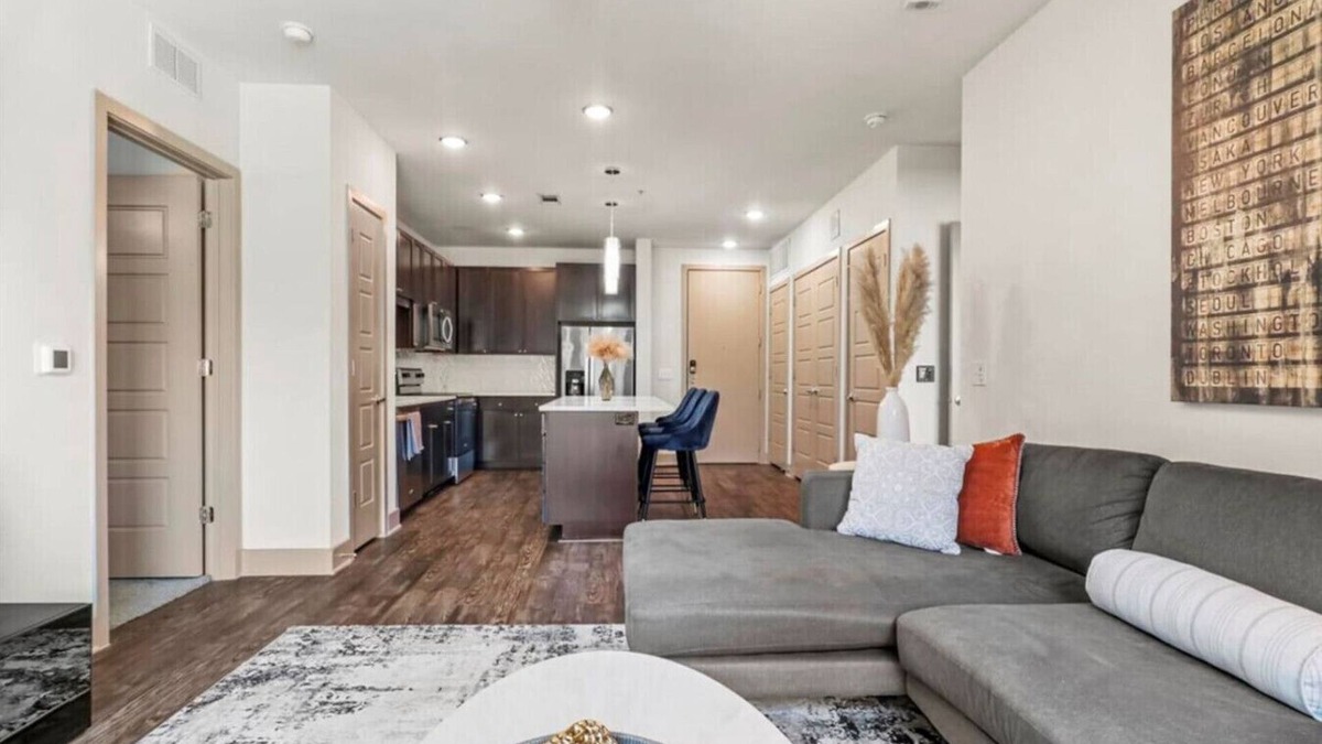 Frisco Square Apartment | Modern 2BR/2BA Apartment w/Pool + Smarthome