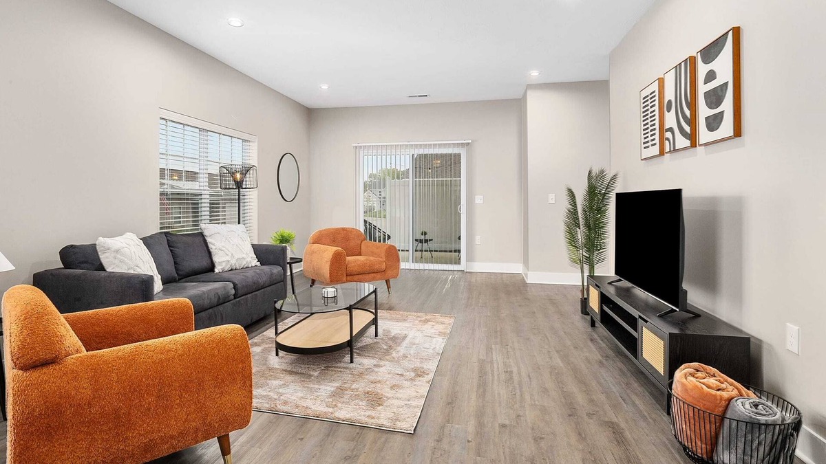 Grandville Condo | Modern 2BR + 2BA Condo with Garage & Patio