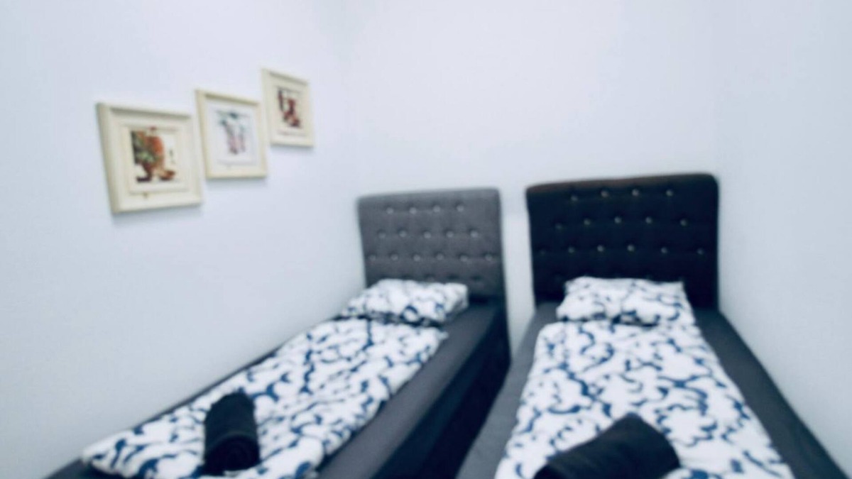Brigittenau Apartment | Modern 2BR Apt. Ideal for Families & Long Stays