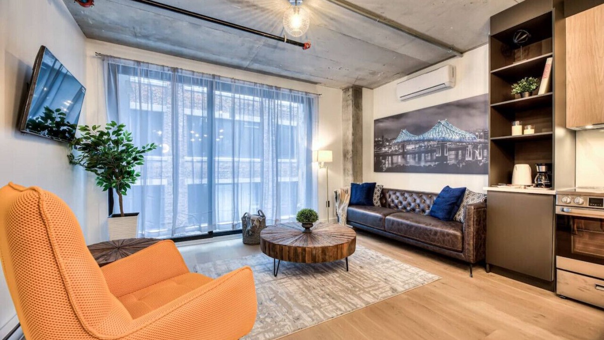 Old Montreal Apartment | Modern 2BR Suite Old Montreal B6