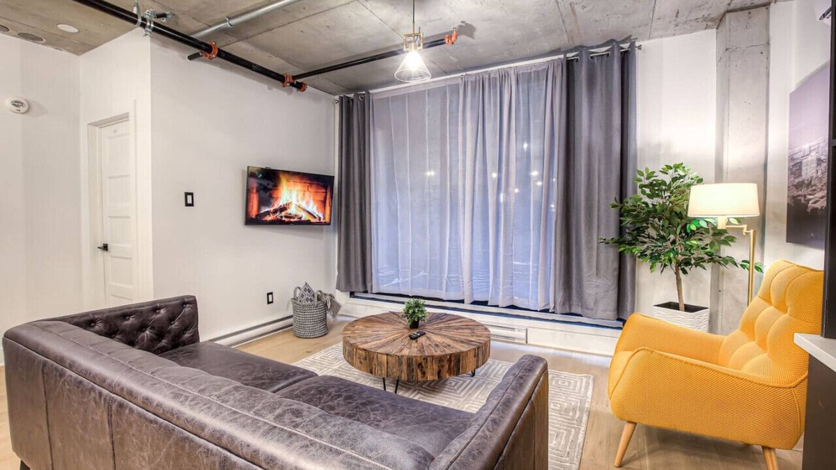 Cite Multimedia Apartment | Modern 2BR Suite Patio Old Montreal B1