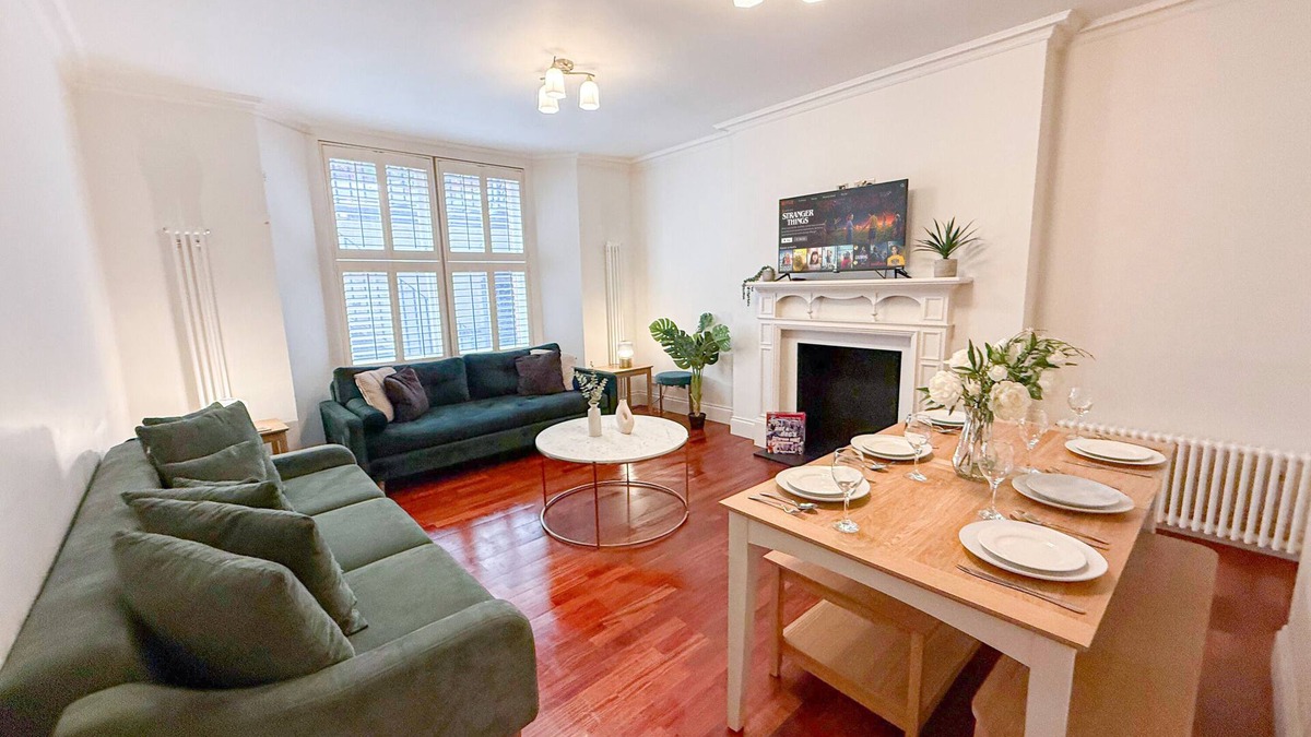 Bryanston and Dorset Square Apartment | Modern 3-Bed Baker Street flat near Soho & Mayfair