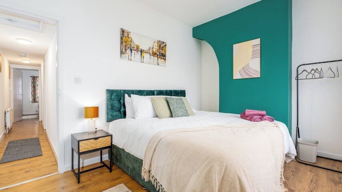 Ridgeway House | Modern 3 bed perfect for contractors and families