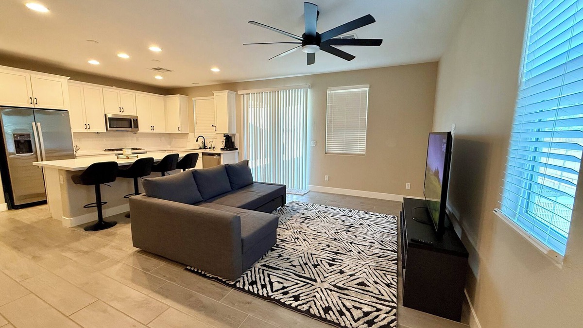 North Las Vegas House | Modern 3 Bedroom 2.5 Bath Home in Welcoming North Las Vegas