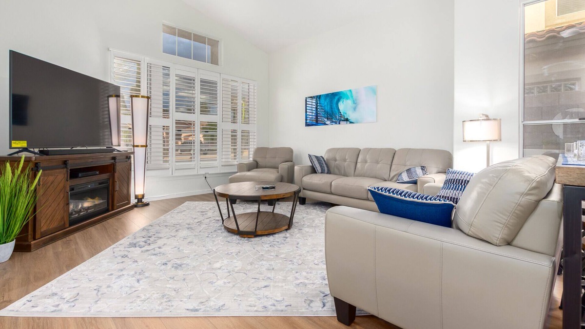 Tatum Ranch House | Modern 3 Bedroom Cave Creek Home with Sparkling Pool