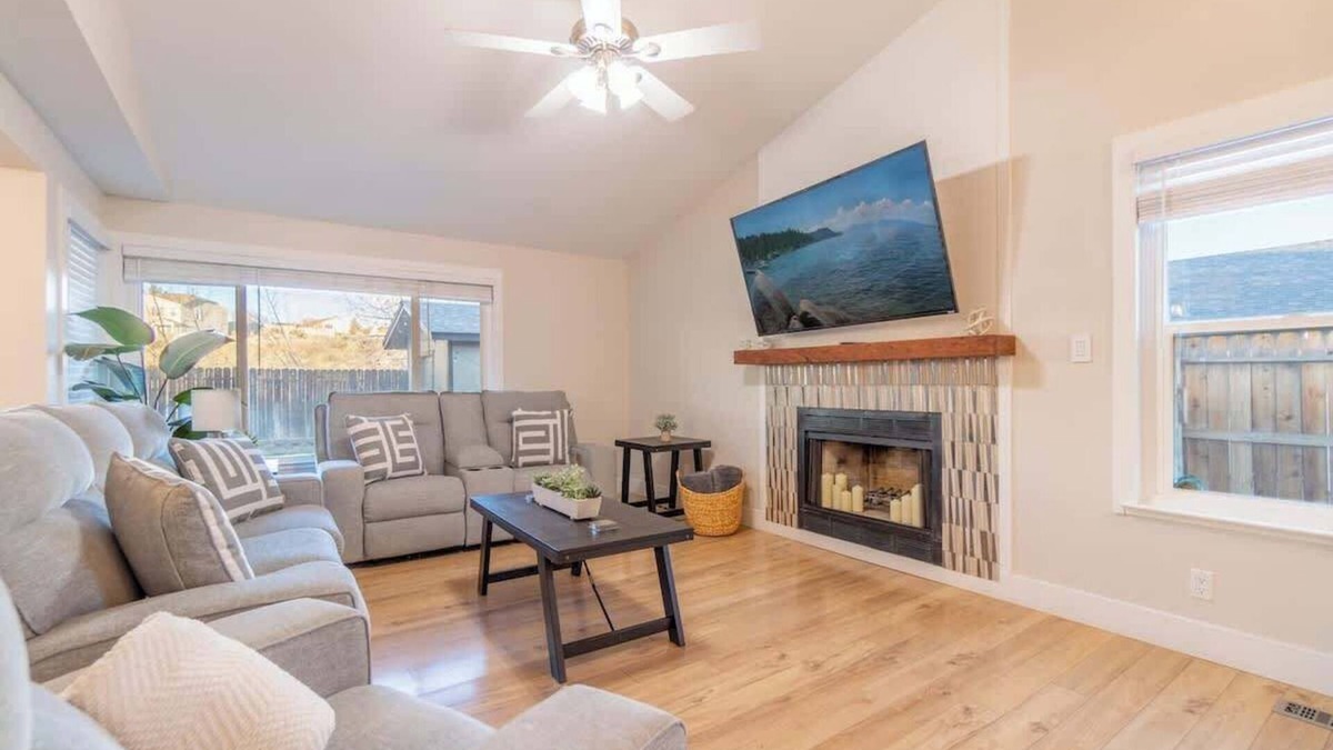 Northwest Reno House | Modern 3-Bedroom Escape in Northwest Reno