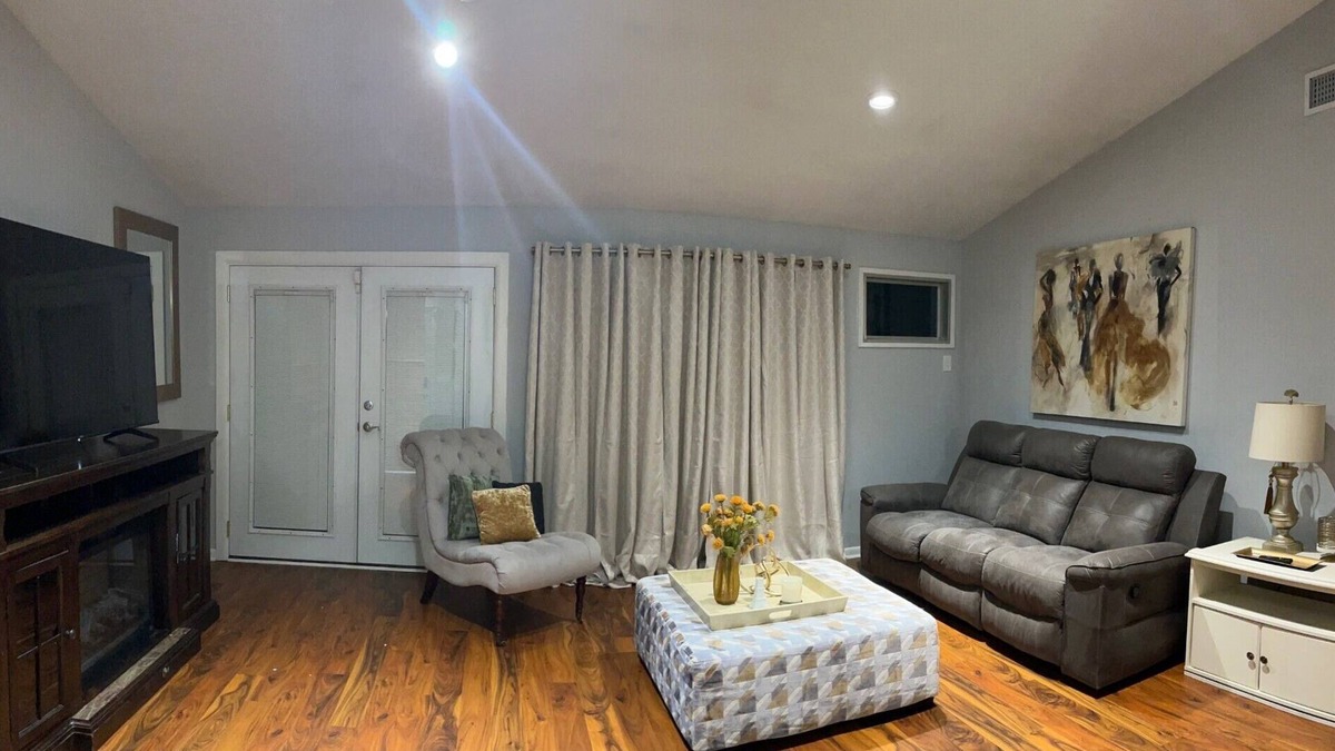 Shreveport House | Modern 3-bedroom house in charming Shreveport with AC