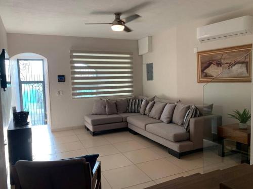 Zapotlanejo House | Modern 3 bedroom Private home with Aircondition