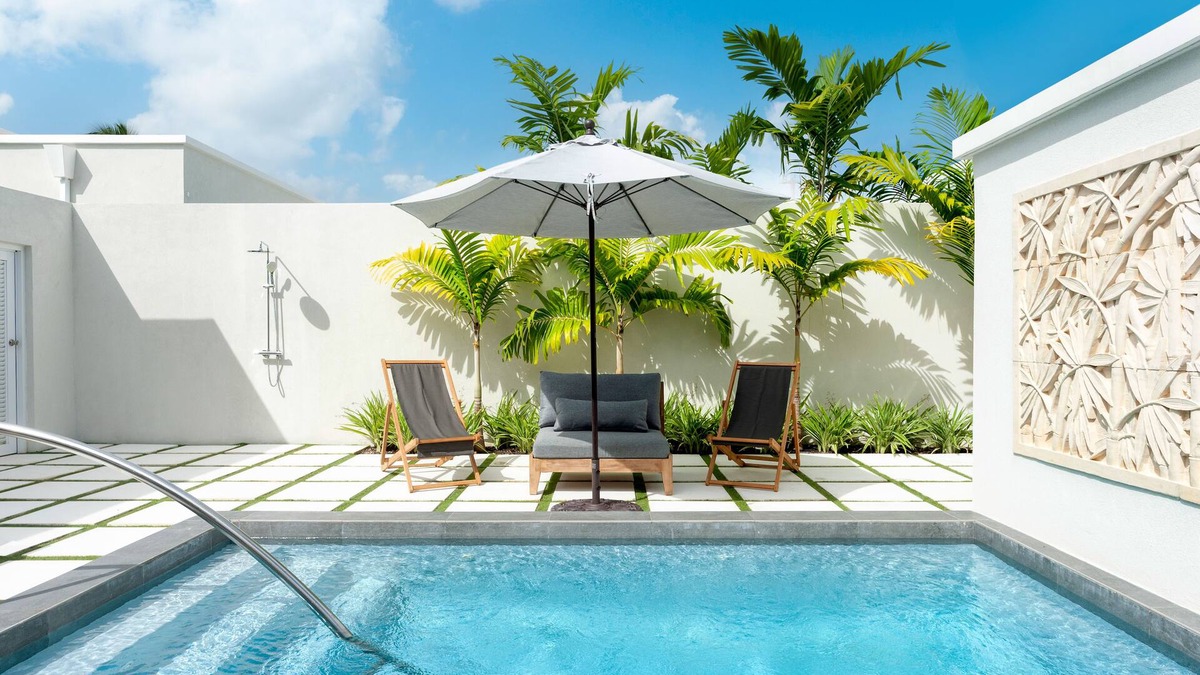 Porters Villa | Modern 3 bedroom villa in gated community. Just 5 mins to Holetown & Beaches