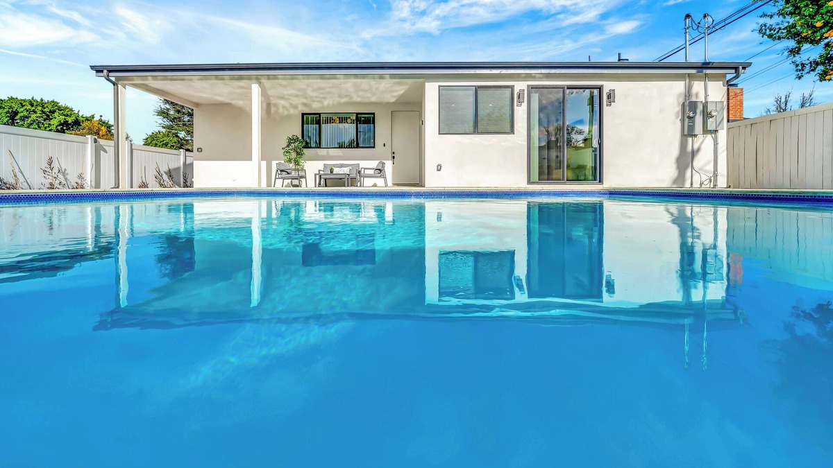 Reseda House | Modern 3BR W/King Bed, Gated Pool & BBQ Oasis