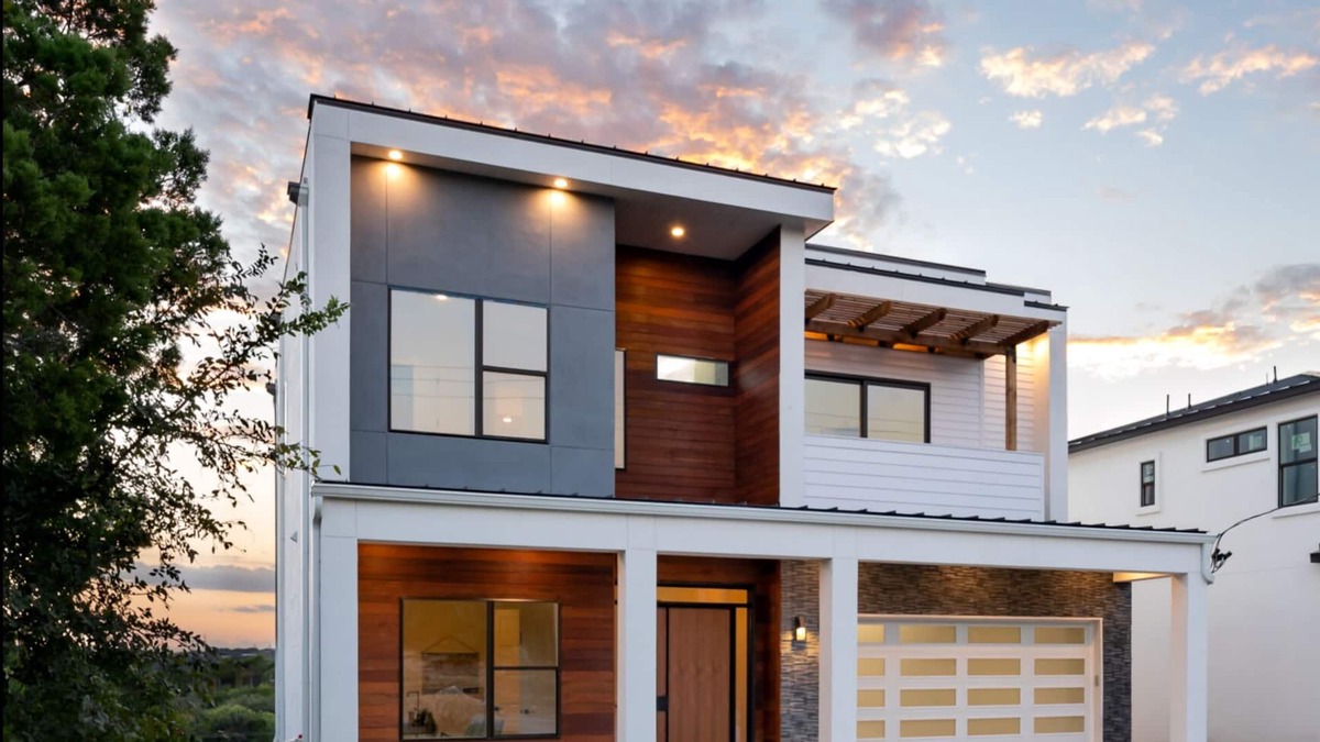 Apache Shores House | Modern 5 bed 5 bath on a private lake