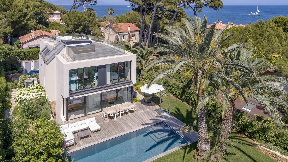 Cap-d'Antibes House | Modern 5 Bedroom Villa in Cap d'Antibes