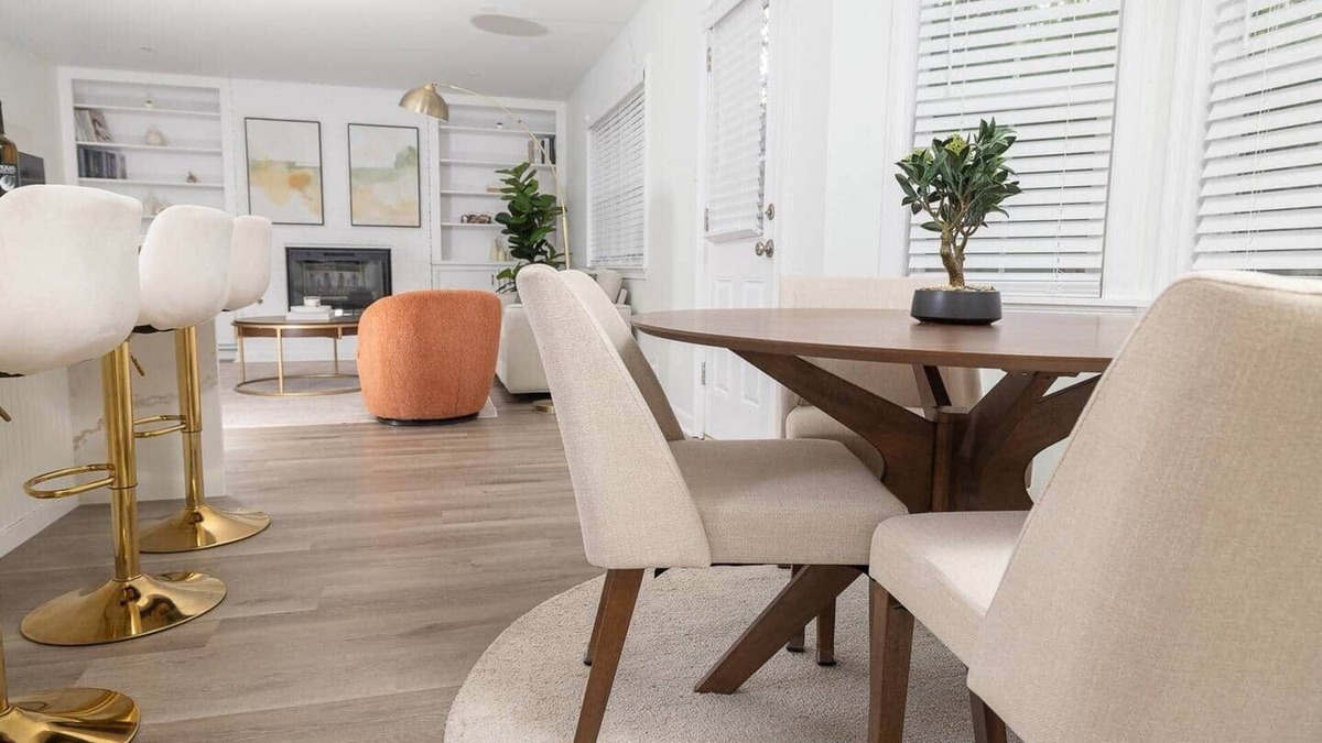 North San Antonio - SAT House | Modern 5BR Home Deck, Games & Family Retreat