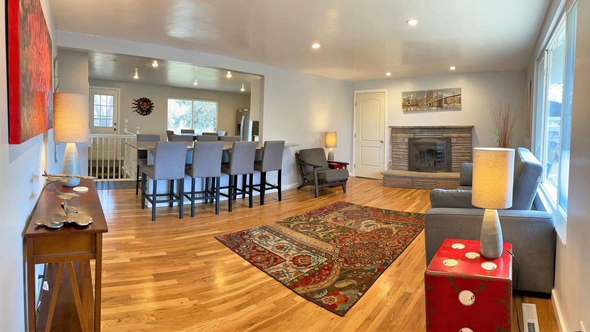 Millcreek House | Modern 7-Bedroom Home Just South of Downtown