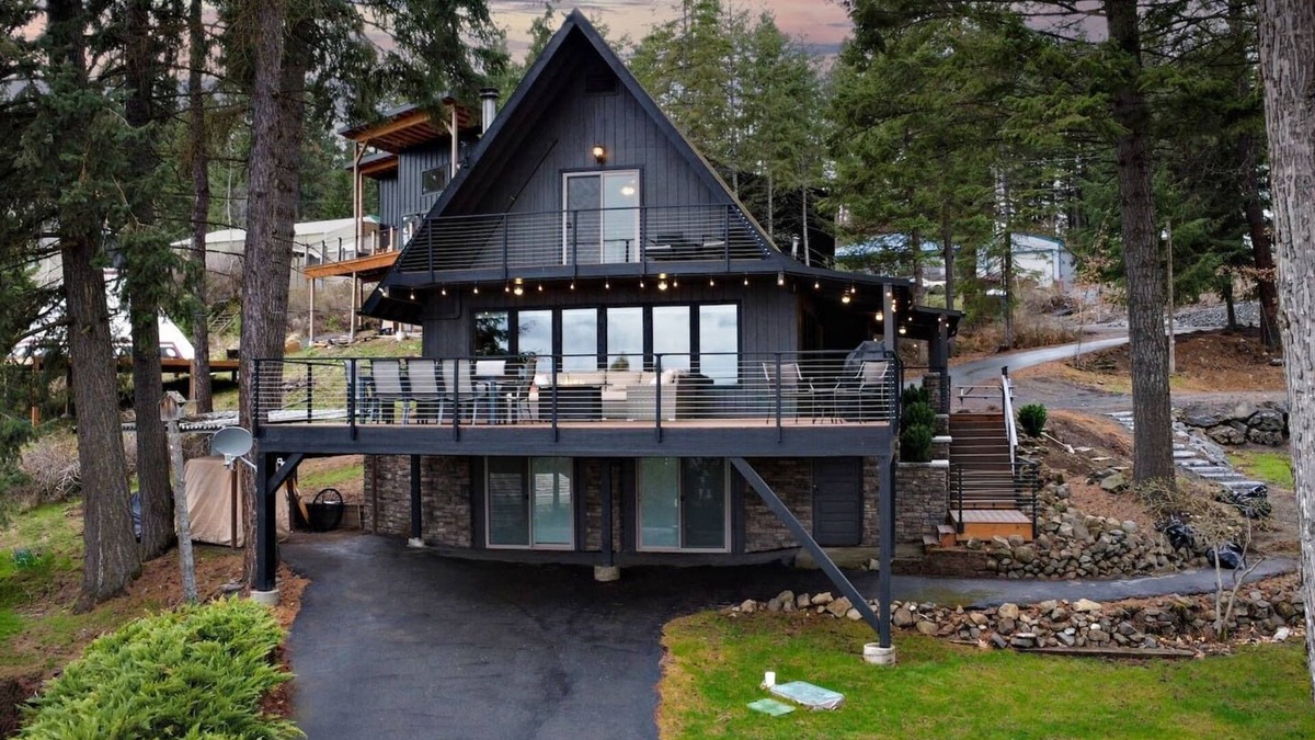 Worley Cabin | Modern A-Frame Cabin| Boat Slip&Golf Cart Included