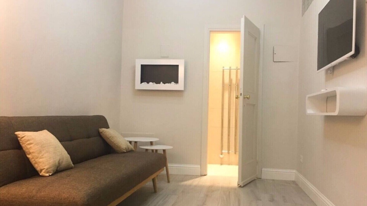 Santa Croce Apartment | Modern and Luxury finished apartment, 50mt away from the walking zone