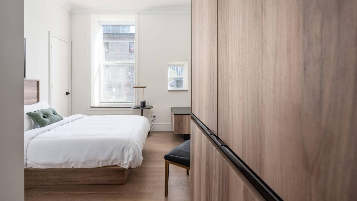 Latin Quarter Apartment | Modern and well-equipped room on Saint-Denis