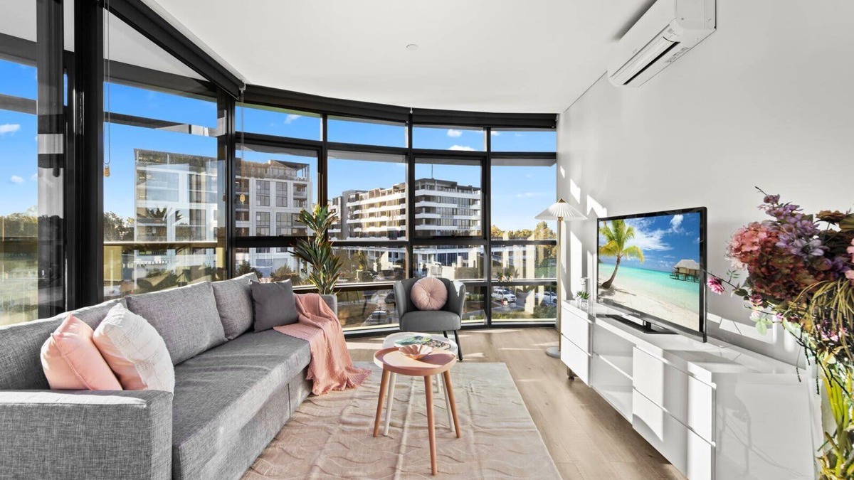 Sydney Olympic Park Apartment | Modern Apartment with Piano – Sleeps 5, Olympic Park