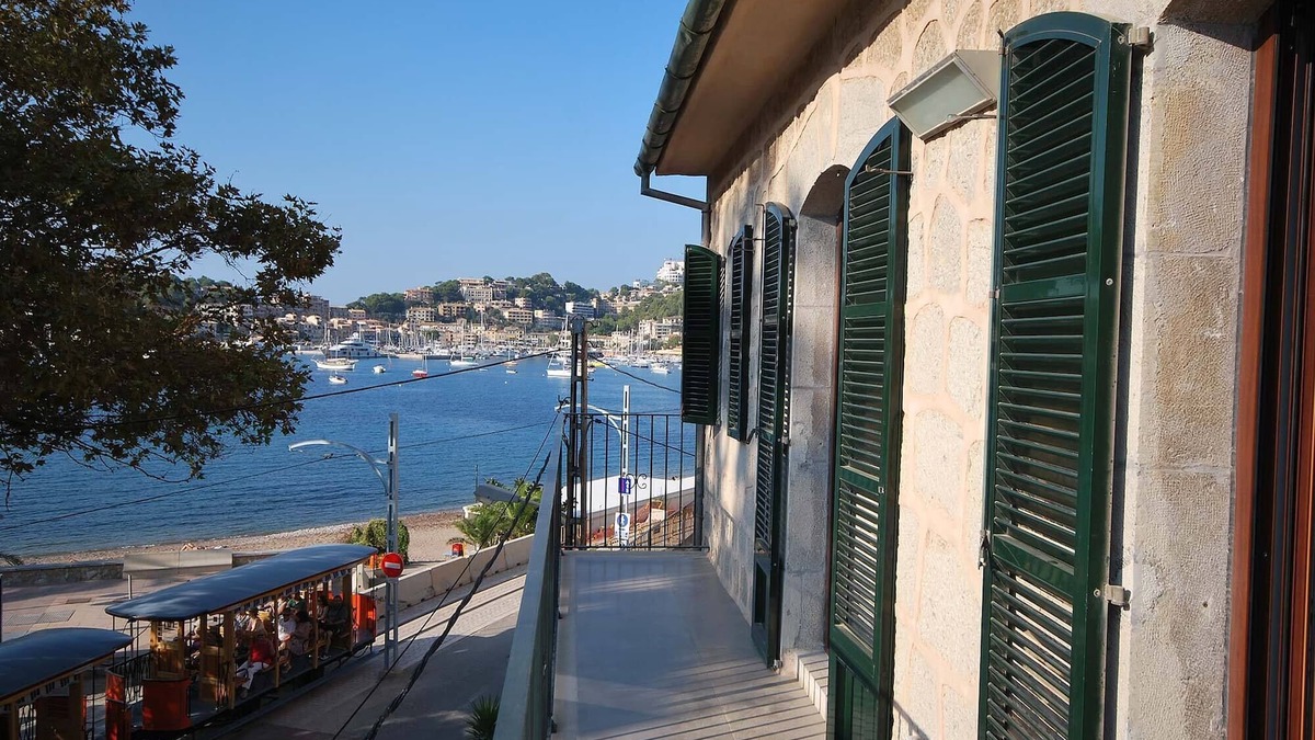 Puerto de Soller Apartment | Modern apartment on the first line of the Port de Sóller