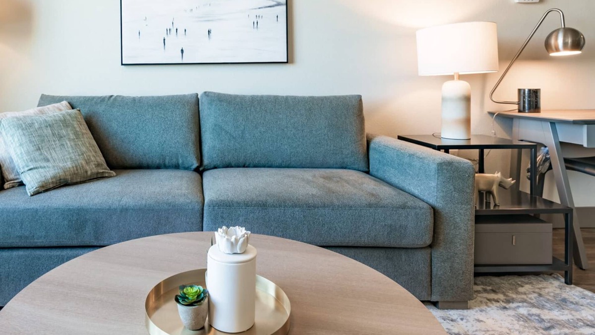Loveland Apartment | Modern Apartment in Prime Location (ID7430X94)