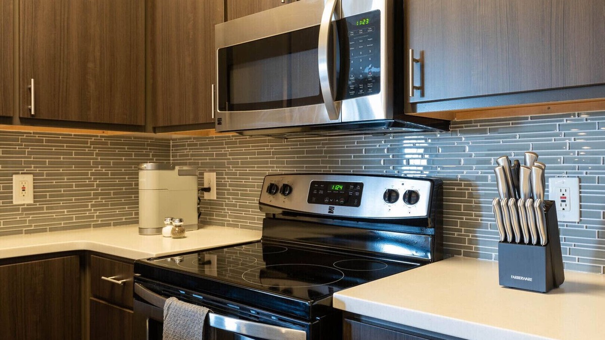 Cedar Park Apartment | Modern Apartment in Prime Location (ID2796X70)