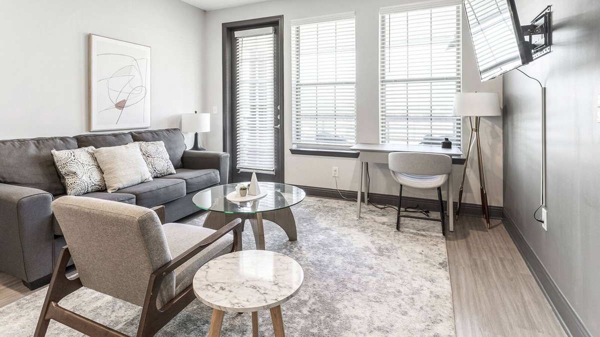 Keller Apartment | Modern Apartment in Prime Location (ID2101X18)