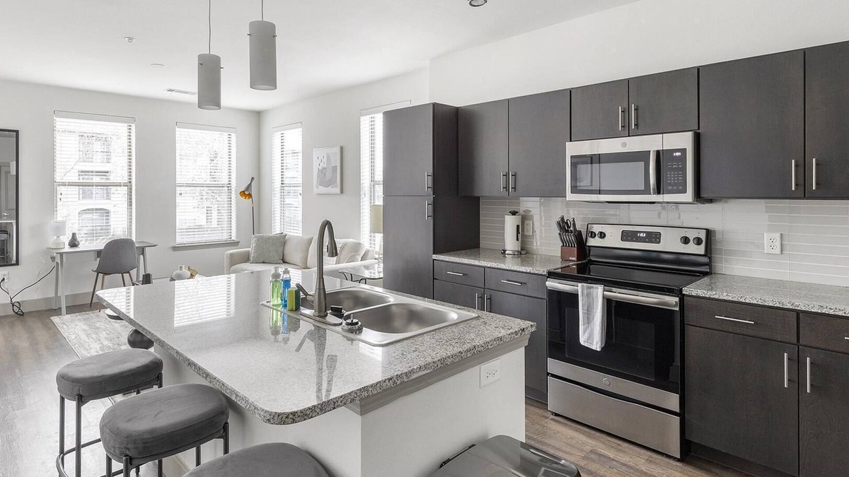 Haltom City Apartment | Modern Apartment in Prime Location (ID1403X364)