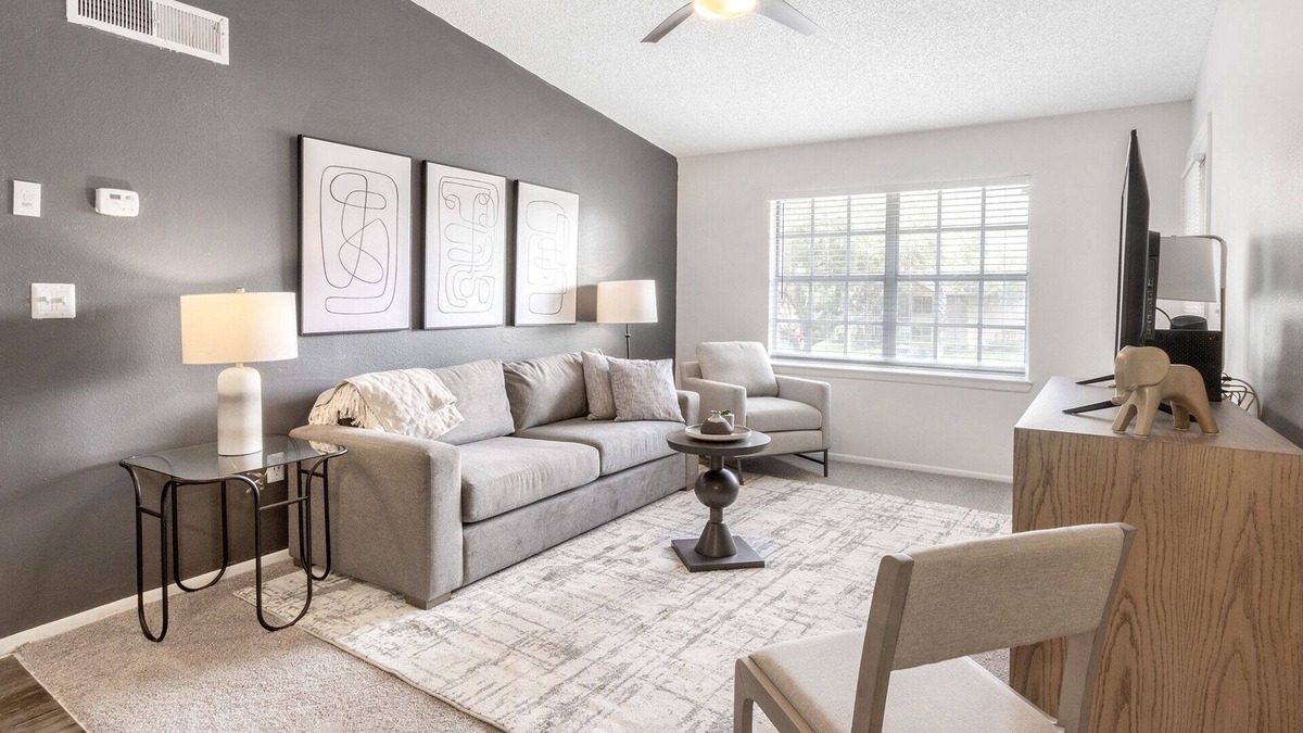 Plant City Apartment | Modern Apartment in Prime Location (ID9478X34)