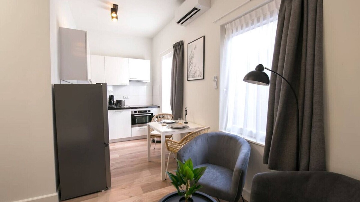 Scheveningen Badplaats Apartment | Modern apartment near Scheveningen beach