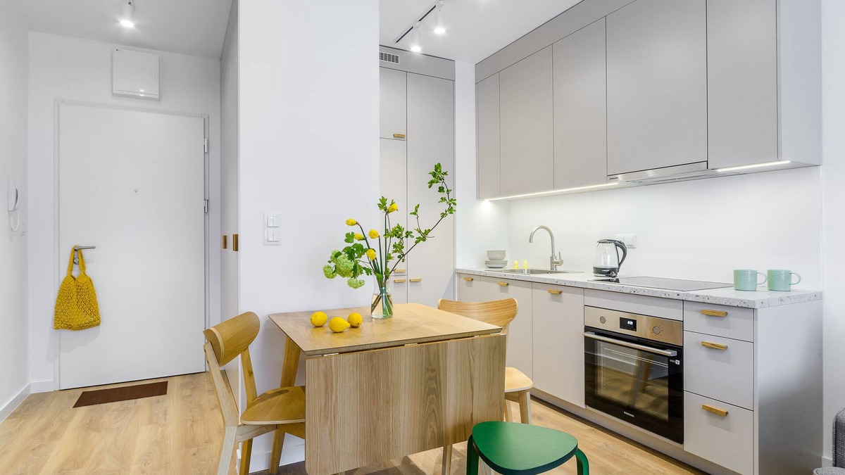 Mokotow Apartment | Modern apartment near the city center & airport