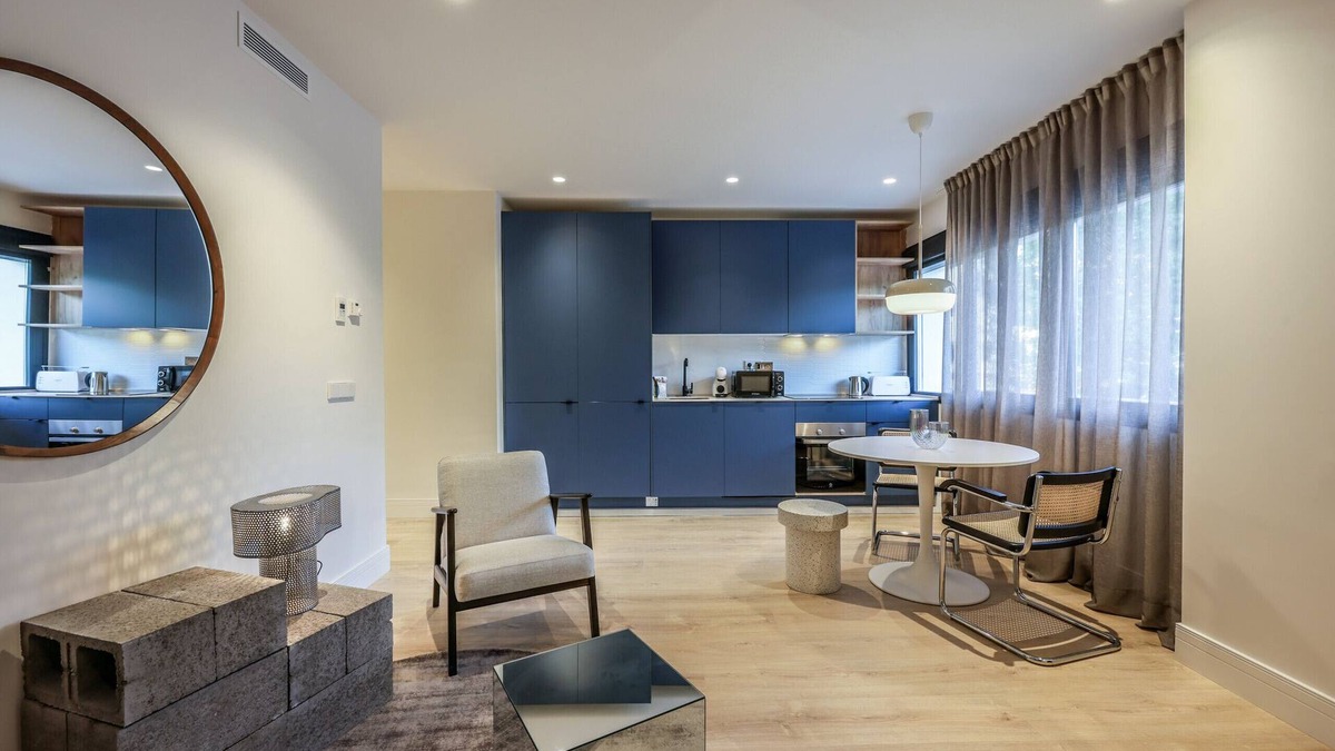 Puerta del Angel Apartment | Modern apartment near the Royal Palace 05
