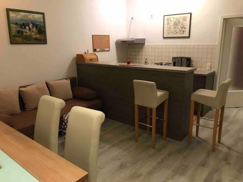 Leipziger Vorstadt Apartment | Modern apartment, Randneustadt with great connections