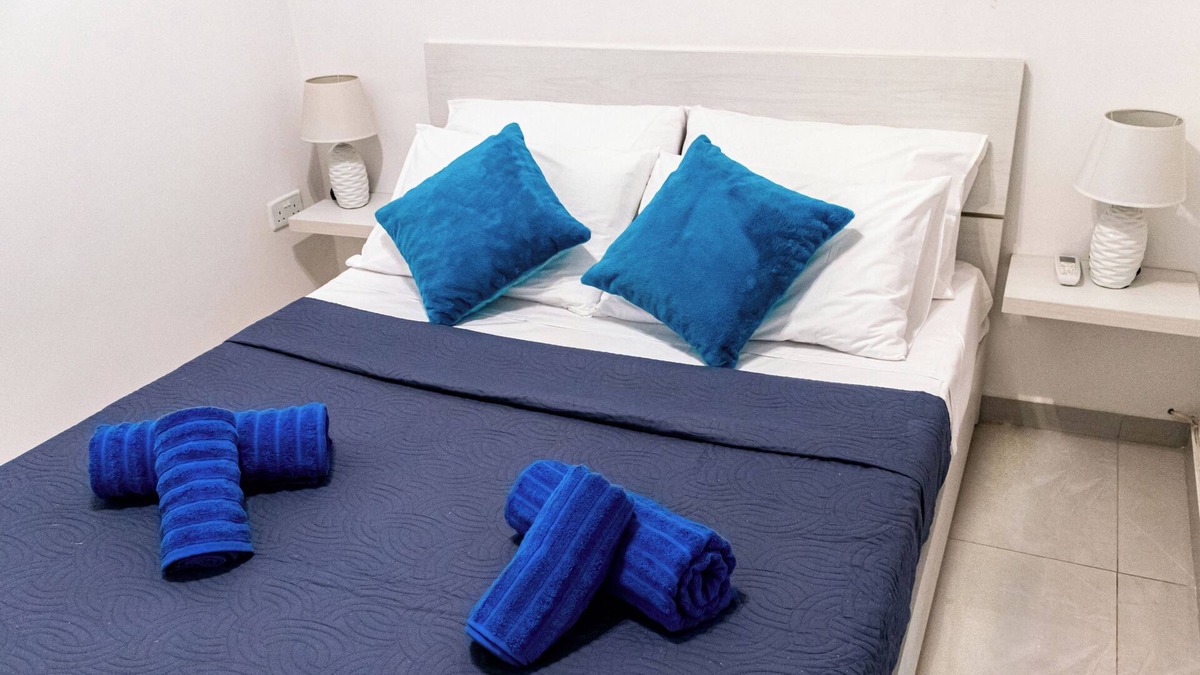 Sliema Apartment | Modern Apt heart of Sliema