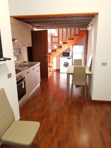 Sant'Eufemia Lamezia Apartment | Modern Apt REVENTINO - Le Lincelle, Lamezia