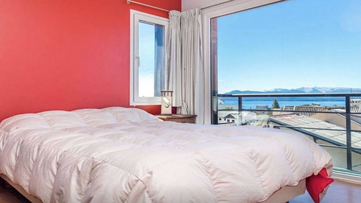 10 de Diciembre Apartment | MODERN LAKE VIEW DEPARTMENT