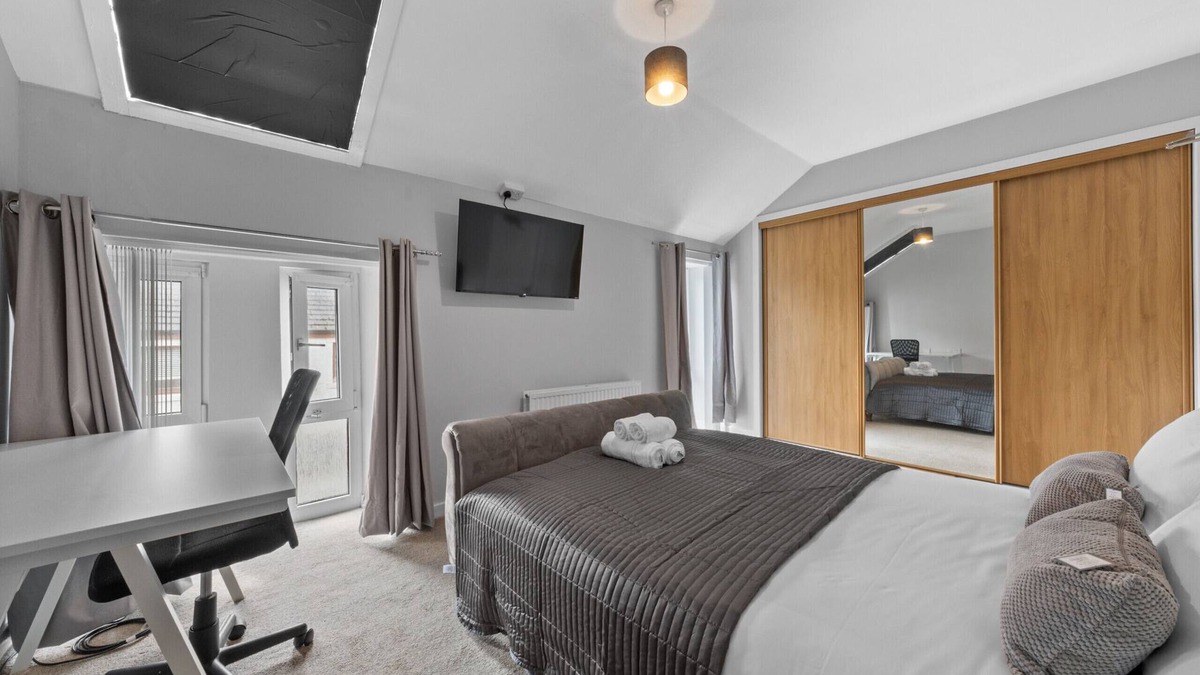 Bannockburn Bed & Breakfast | Modern Bannockburn Guest House - Room 2