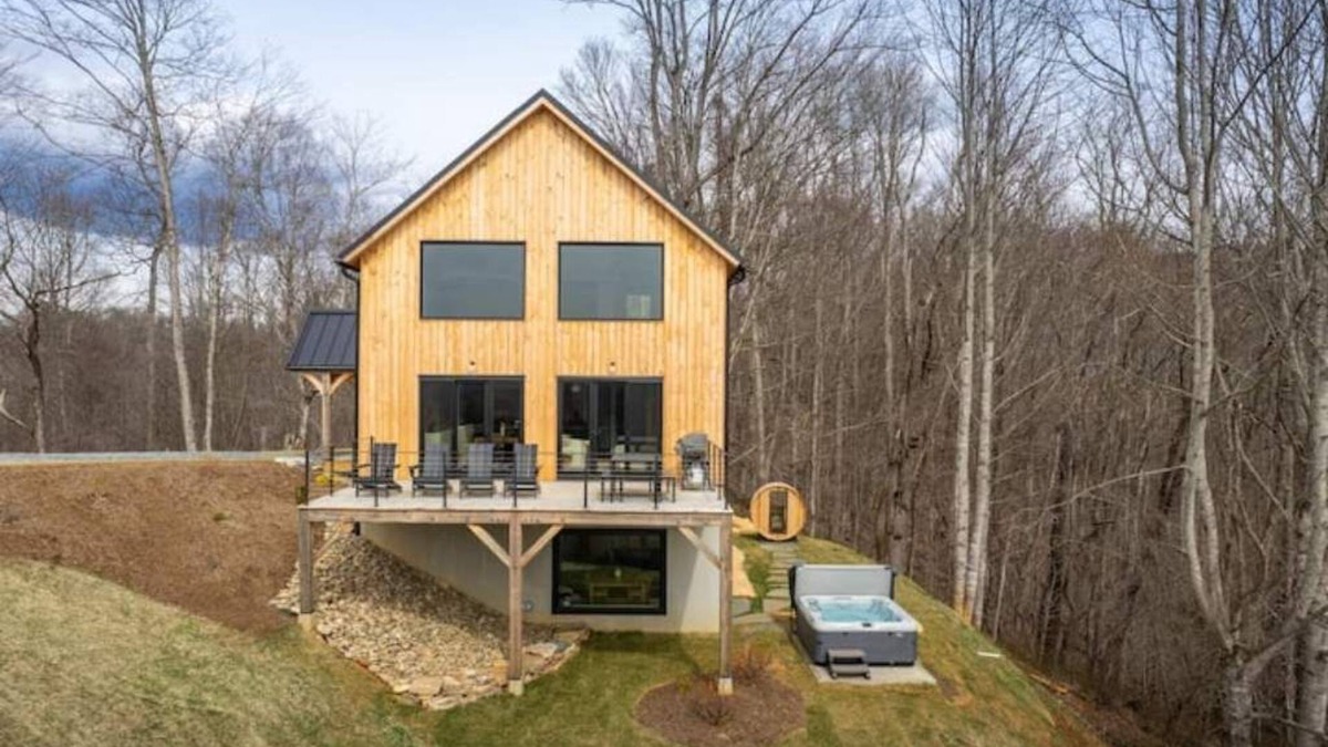 Vilas House | Modern Blue Ridge Mountaintop Timber-Frame Home w/Sauna, Hot Tub and EV Charger