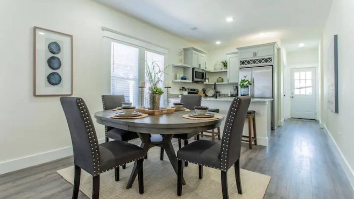Denver Heights House | *Modern Bunglow minutes to Downtown San Antonio