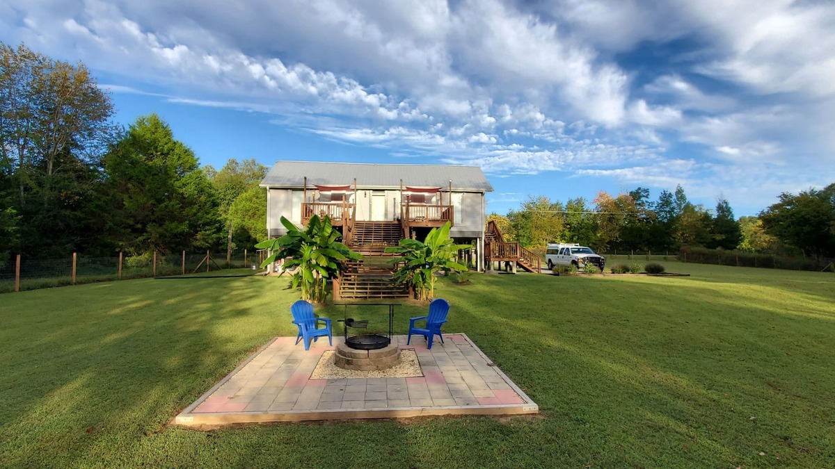 Benton House | Modern Cabin on the Beautiful Ocoee River