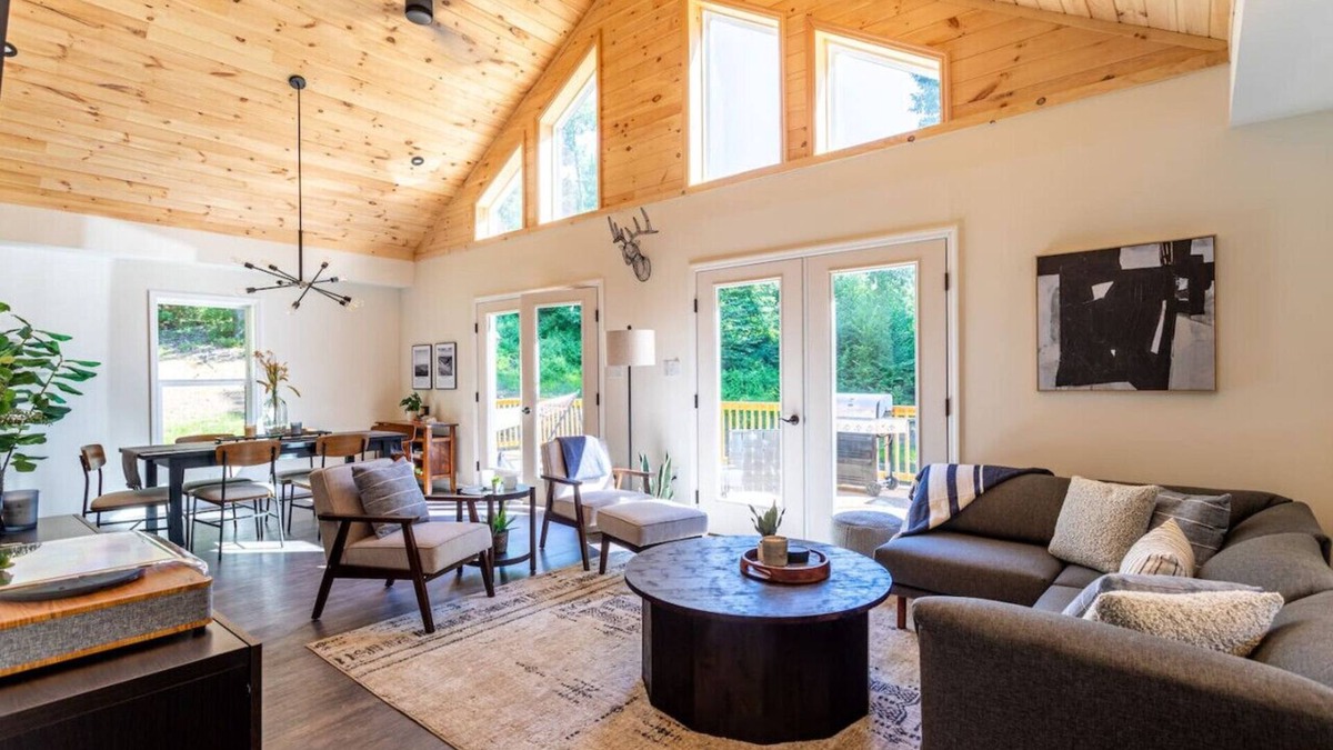 Kerhonkson Cabin | Modern Chalet w/Firepit, BBQ, Fast Wi-Fi, Deck