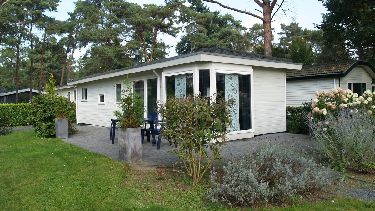 Lochem Ski Chalet | Modern chalet with WiFi in the green Achterhoek