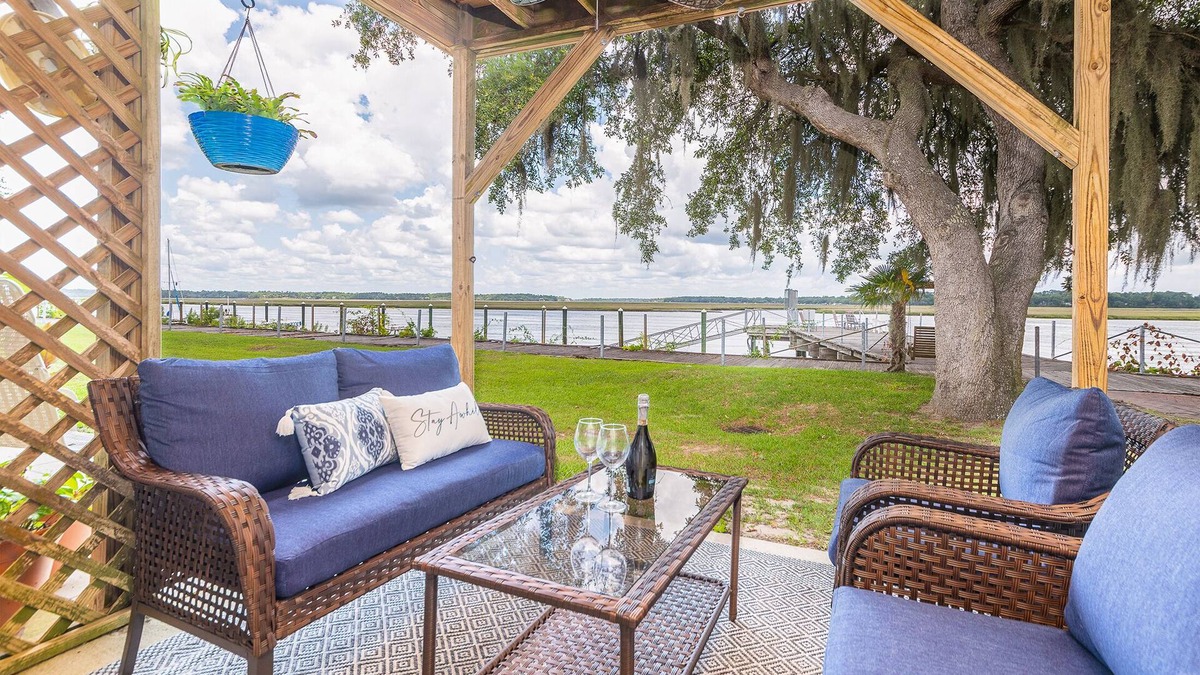 Beaufort Condo | Modern Coastal Escape on Beaufort's Battery Creek