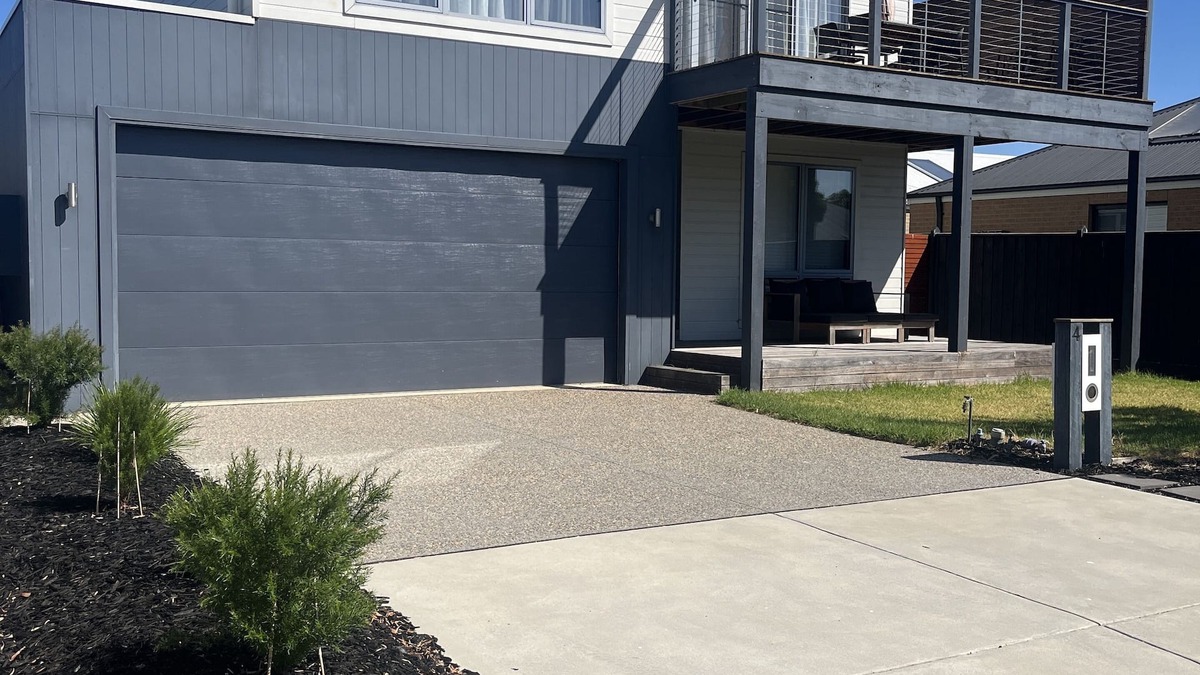 Cowes House | Modern Coastal Home