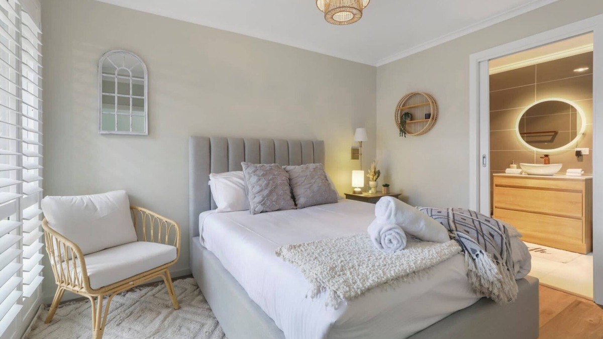 Reservoir Apartment | Modern Comfort in Preston