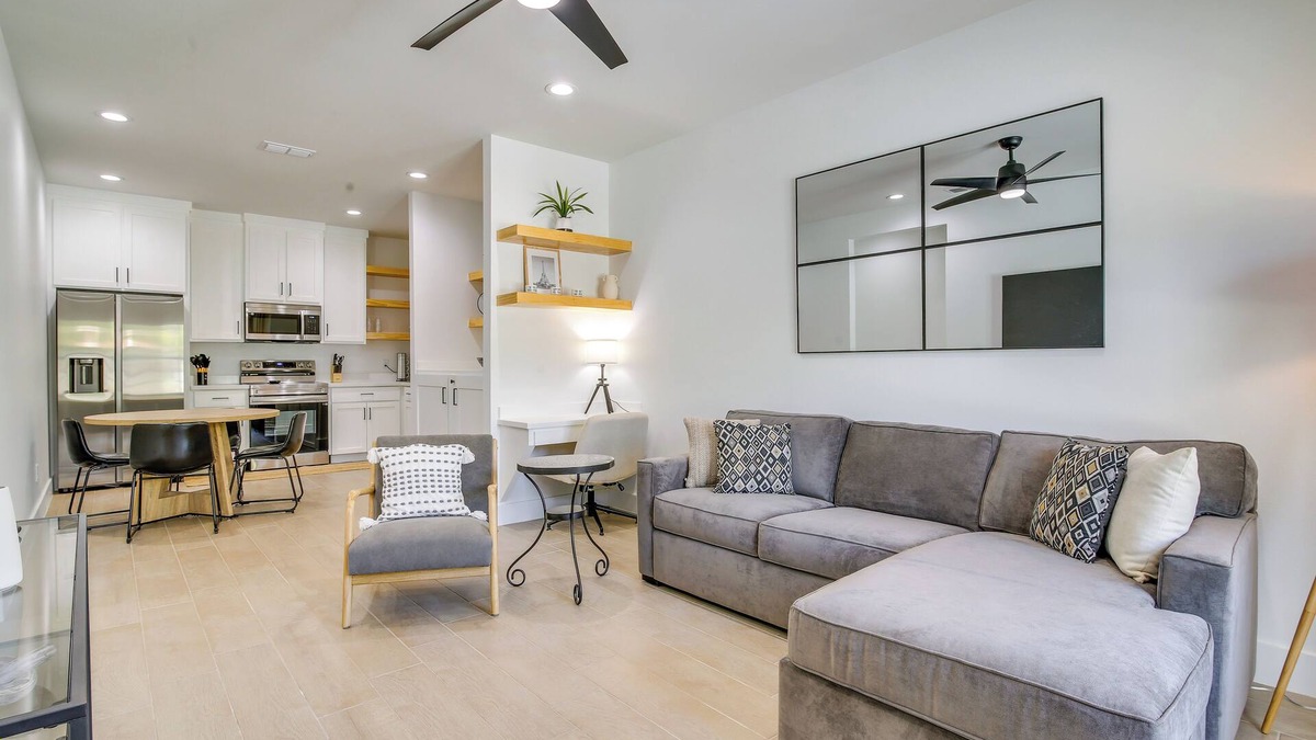 Brownsville House | Modern Comfort: Centrally Located Brownsville Home